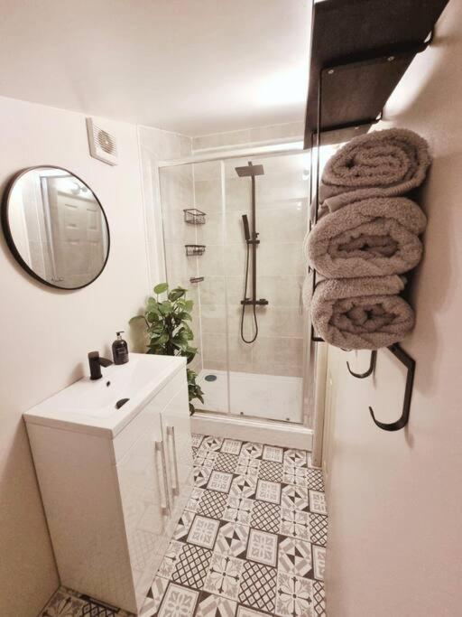 Charming Cottage Next To John Radcliffe Hospital With Free Parking Oxford Exterior photo