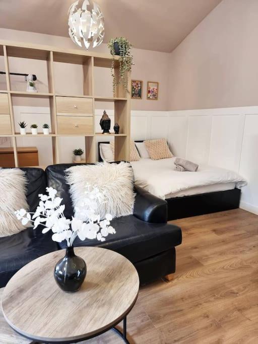 Charming Cottage Next To John Radcliffe Hospital With Free Parking Oxford Exterior photo